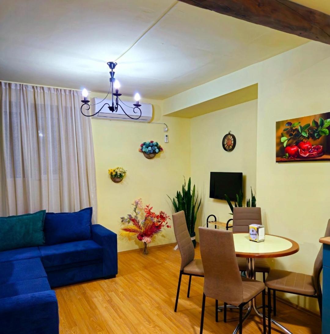 Apartment In The Old District Tbilisi Exterior photo